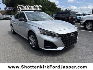 Used 2024 Nissan Altima 2.5 S FWD video 1
