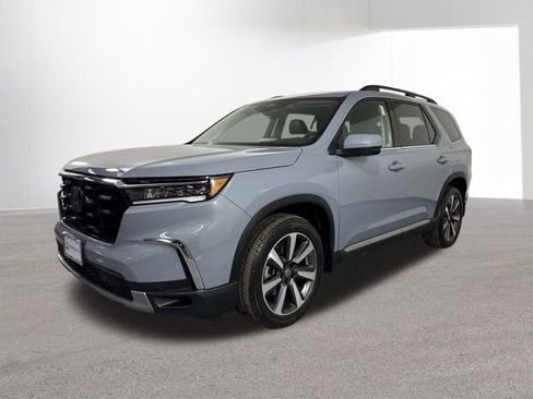 Certified 2023 Honda Pilot Touring image 27