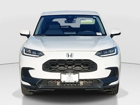 Used 2024 Honda HR-V LX image 2