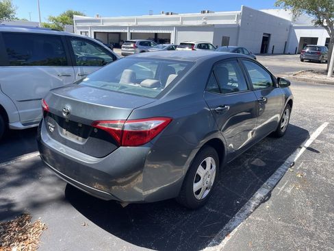 Used 2014 Toyota Corolla L image 8