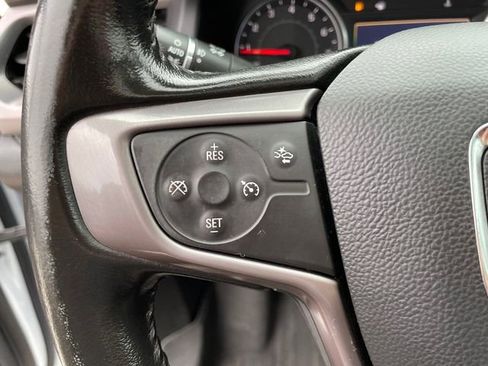 Used 2022 GMC Acadia AT4 AWD/4WD image 31