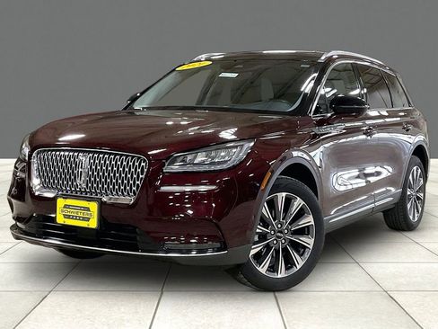 Used 2021 Lincoln Corsair Reserve w/ Equipment Group 201A AWD/4WD image 2