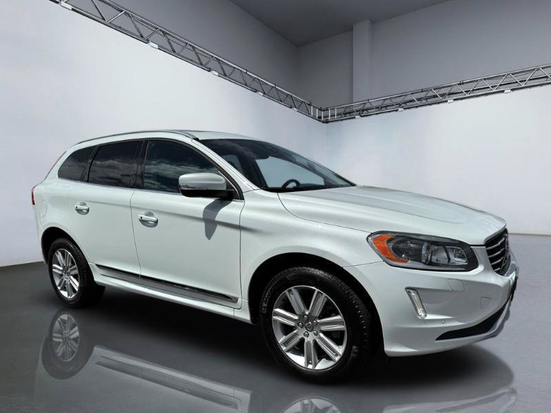 Used 2017 Volvo XC60 T5 Inscription w/ Preferred Option Package AWD/4WD image 9