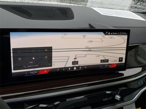 New 2026 BMW X5 xDrive50e image 23