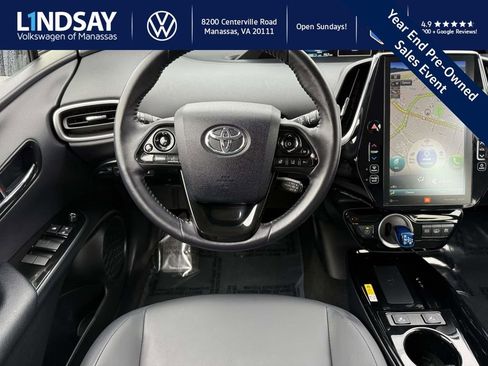 Used 2021 Toyota Prius Prime Limited image 13