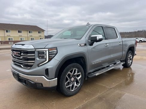 Used 2023 GMC Sierra 1500 SLT w/ SLT Premium Plus Package image 8