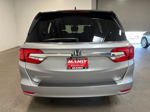 Used 2019 Honda Odyssey EX image 4