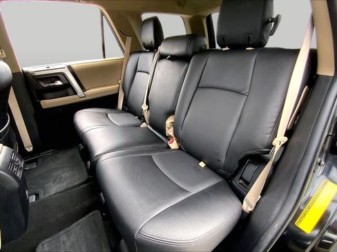Used 2023 Toyota 4Runner SR5 AWD/4WD image 20