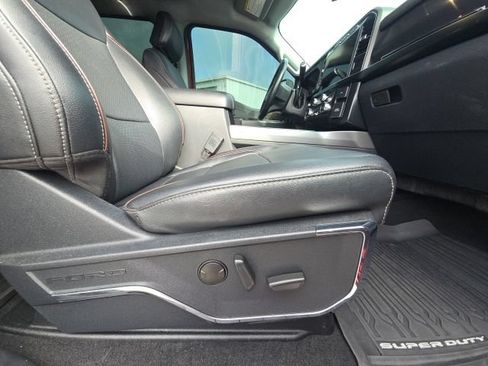 Used 2023 Ford F350 Lariat w/ Lariat Ultimate Package AWD/4WD image 18