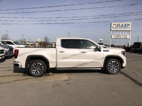 Used 2023 GMC Sierra 1500 Denali w/ Denali Reserve Package image 6