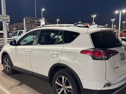 Used 2018 Toyota RAV4 XLE image 10