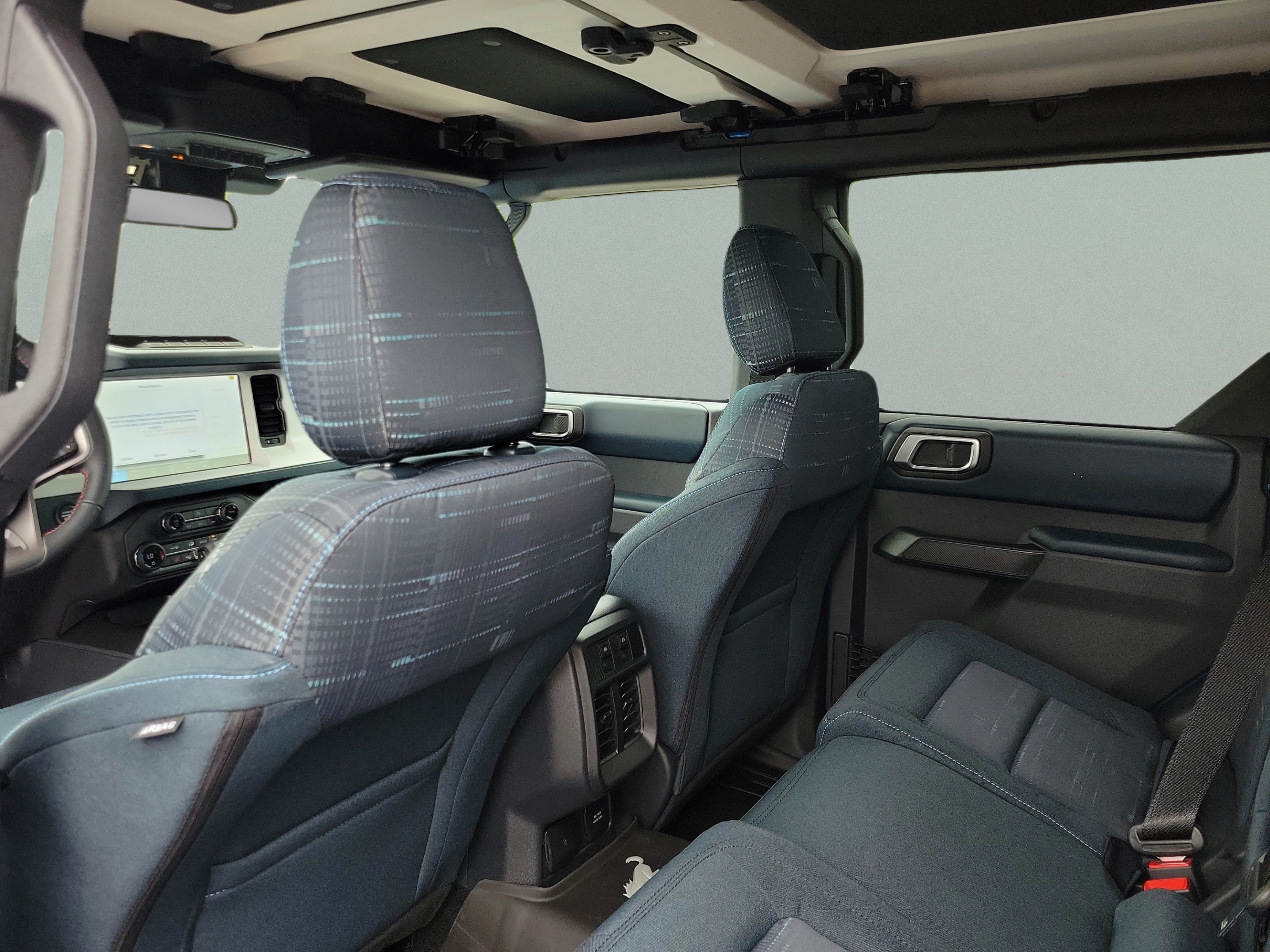 New 2026 Ford Bronco Heritage Edition AWD/4WD image 14