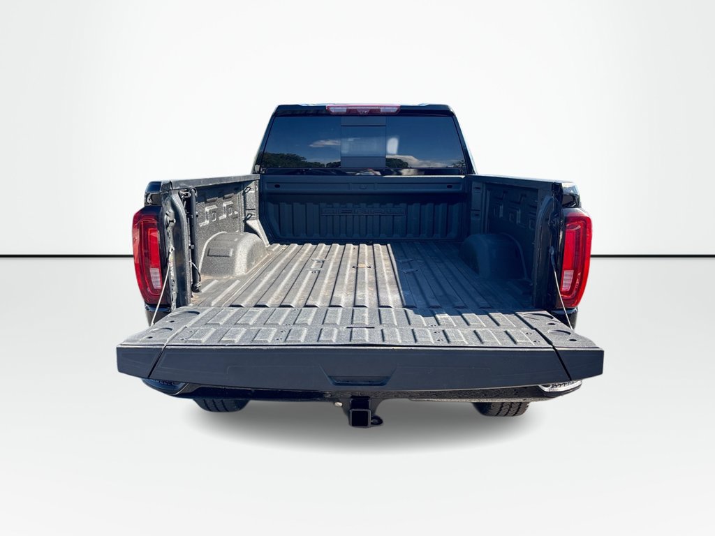 Used 2023 GMC Sierra 3500 Denali w/ Denali Ultimate Package AWD/4WD image 11