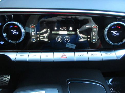 Used 2023 Genesis GV70 3.5T Sport w/ Sport Prestige Package AWD/4WD image 48