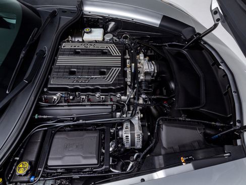 Used 2019 Chevrolet Corvette Z06 image 12
