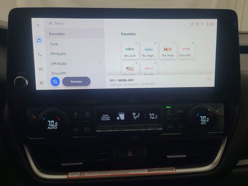 Used 2025 Toyota Grand Highlander AWD image 39