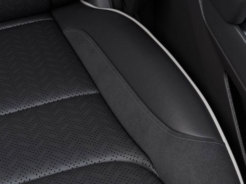 New 2025 RAM 1500 Laramie image 40