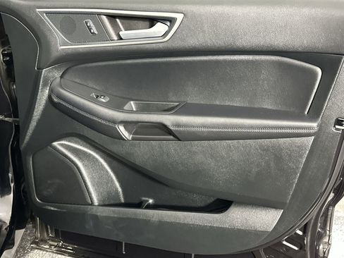 Used 2024 Ford Edge SEL w/ Convenience Package image 34