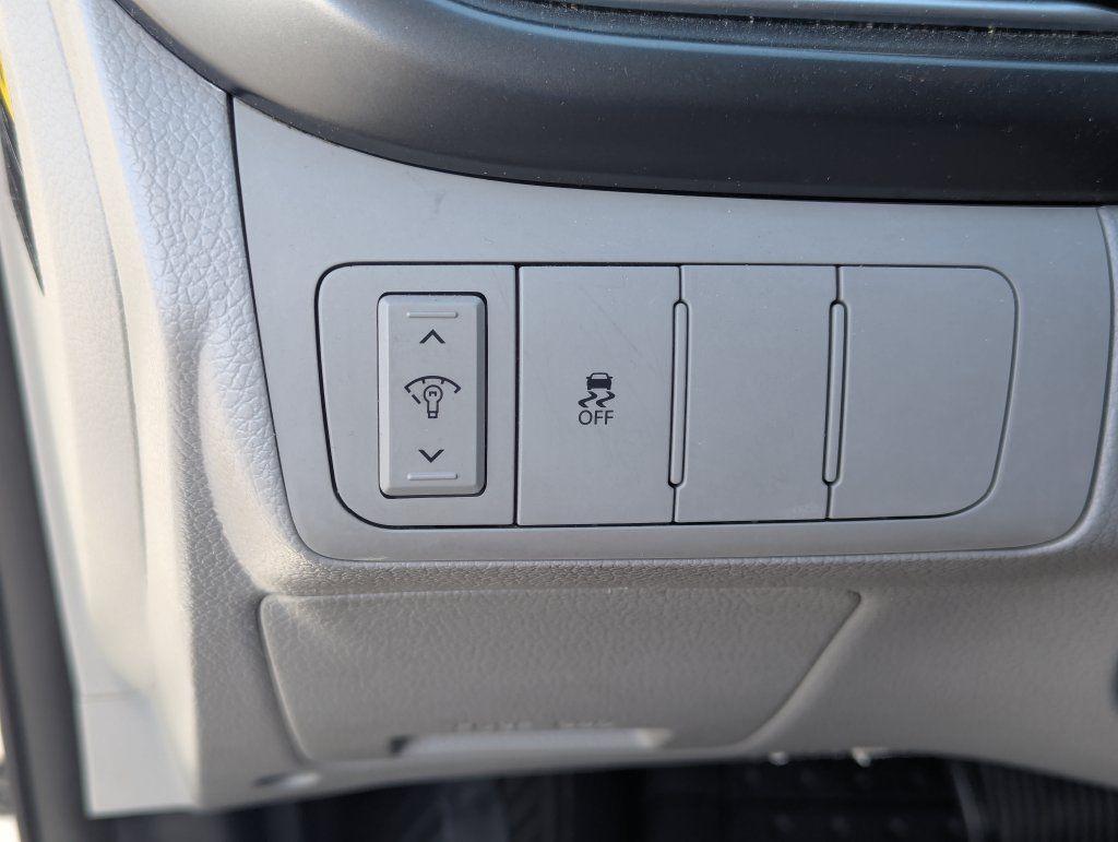 Used 2015 Kia Optima LX FWD image 20