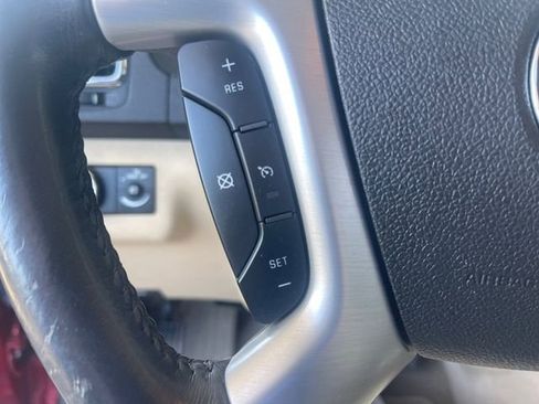 Used 2012 GMC Acadia SLT image 23