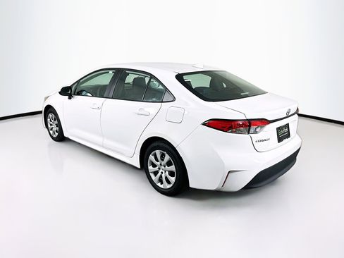 Used 2024 Toyota Corolla LE image 5