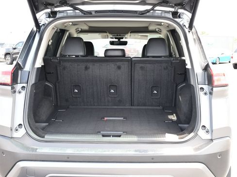 Used 2023 Nissan Rogue SL w/ SL Premium Package FWD image 32