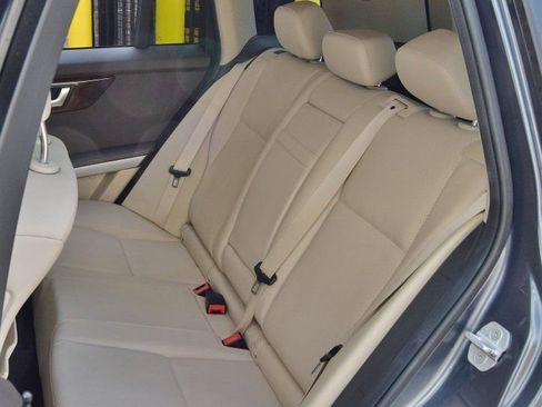 Used 2015 Mercedes-Benz GLK 350 4MATIC image 35