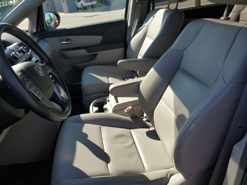 Used 2016 Honda Odyssey EX-L image 16