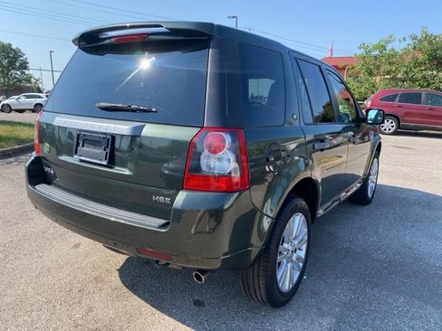 Used 2009 Land Rover LR2 HSE image 6