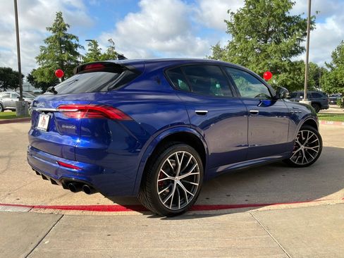 Used 2023 Maserati Grecale Modena AWD/4WD image 6