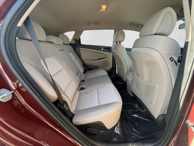 Used 2018 Hyundai Tucson SE w/ Cargo Package AWD/4WD image 22