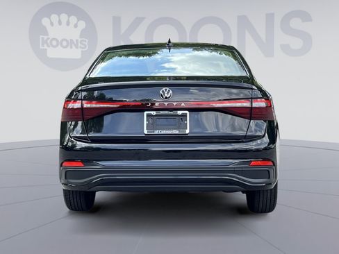 Used 2025 Volkswagen Jetta S FWD image 10