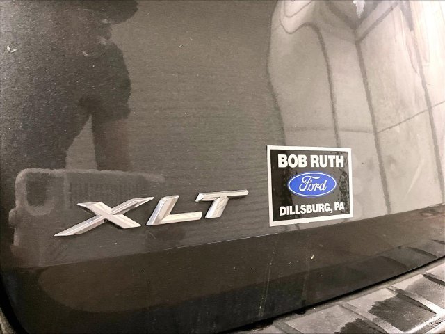 Used 2020 Ford Explorer XLT w/ Equipment Group 202A AWD/4WD image 13