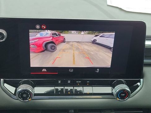 New 2026 GMC Canyon Elevation w/ LPO, Black Badging Package RWD image 10