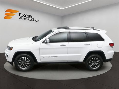 Used 2021 Jeep Grand Cherokee Limited w/ Premium Lighting Group image 46