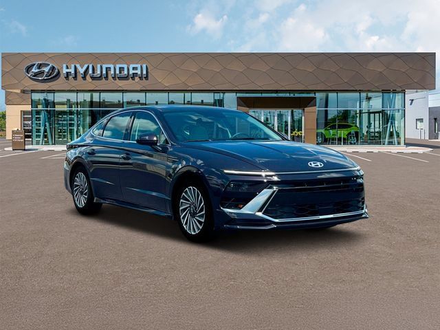 New 2025 Hyundai Sonata SEL FWD image 11