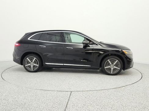 Used 2023 Mercedes-Benz EQE 350+ SUV image 4