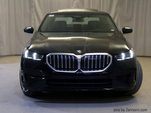 Certified 2025 BMW 540i xDrive image 5