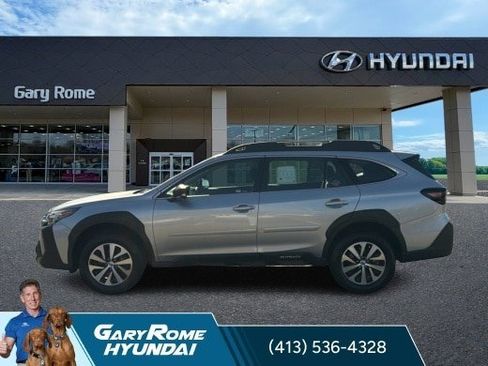 Used 2024 Subaru Outback AWD/4WD image 13