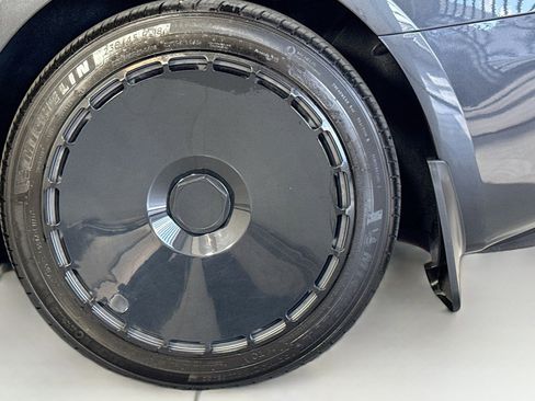 Used 2025 Tesla Model 3 Long Range image 27