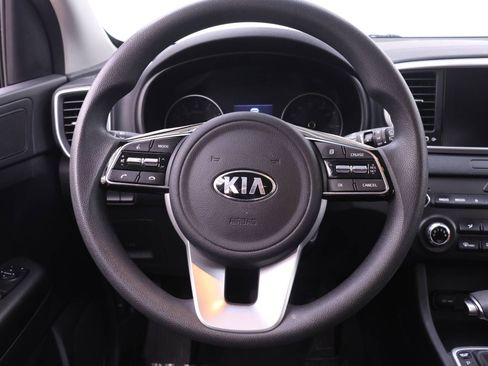 Used 2021 Kia Sportage LX image 13