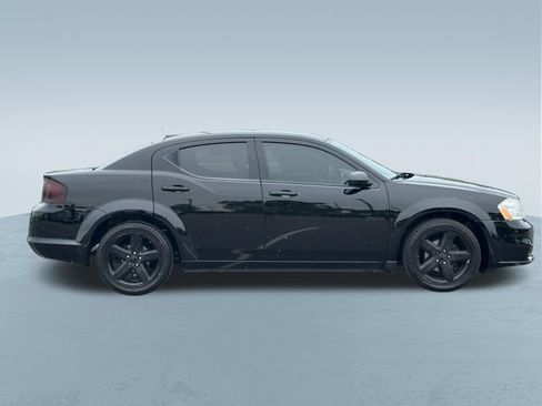 Used 2012 Dodge Avenger SXT FWD image 9