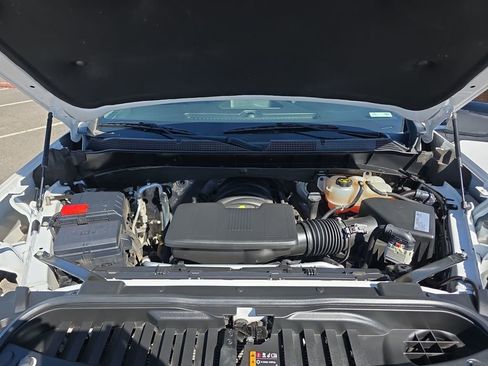 Used 2021 Chevrolet Silverado 1500 LT Trail Boss w/ Convenience Package II image 38