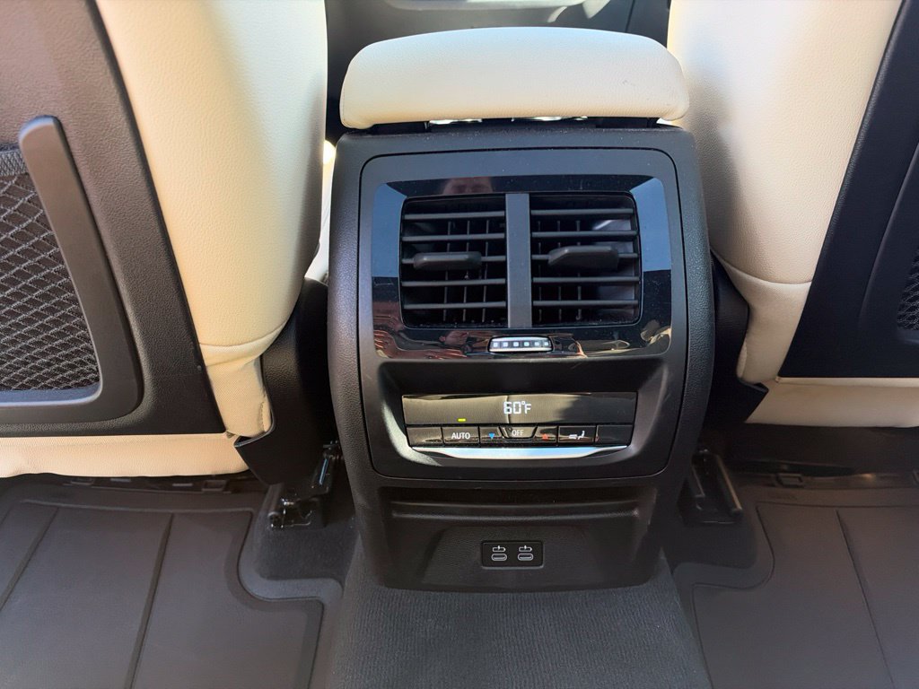 Certified 2024 BMW X3 sDrive30i w/ Premium Package RWD image 23