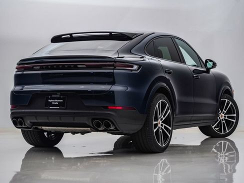 Certified 2026 Porsche Cayenne Coupe AWD/4WD image 12