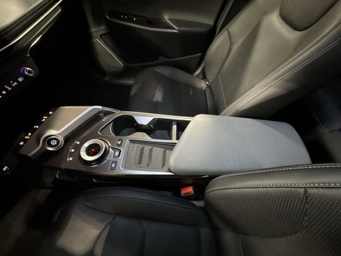 Certified 2023 Kia EV6 Wind w/ Wind Technology Package image 28