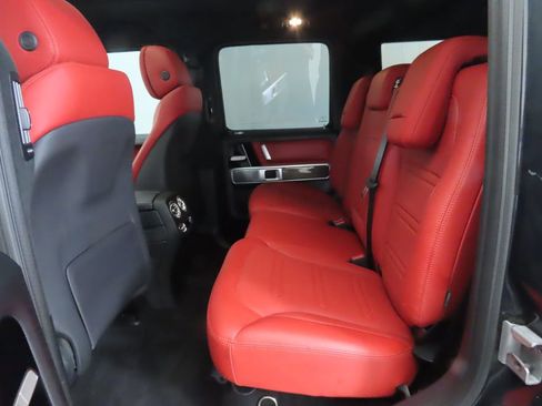 Used 2024 Mercedes-Benz G 550 image 22