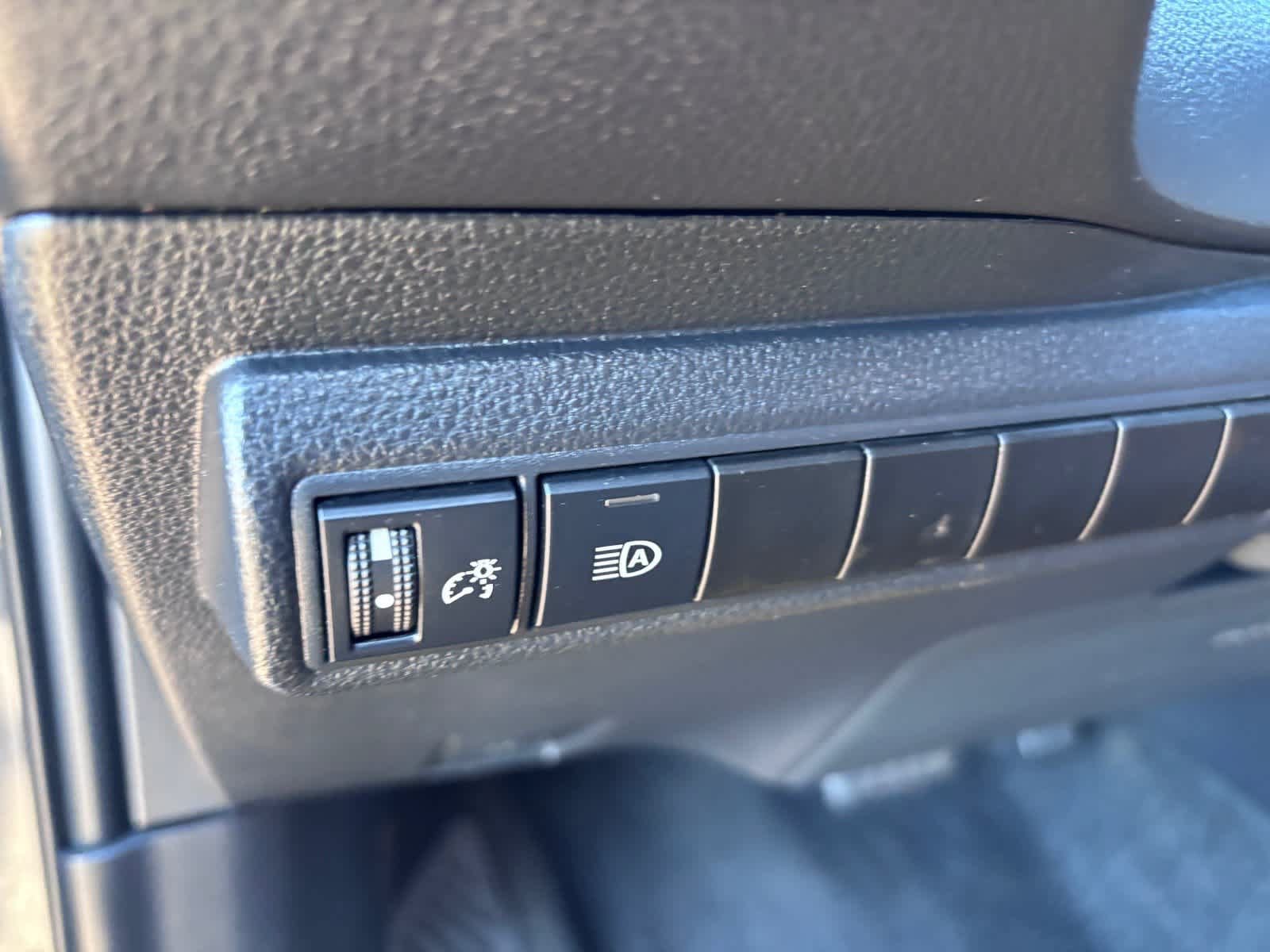 Used 2023 Toyota Corolla LE FWD image 14