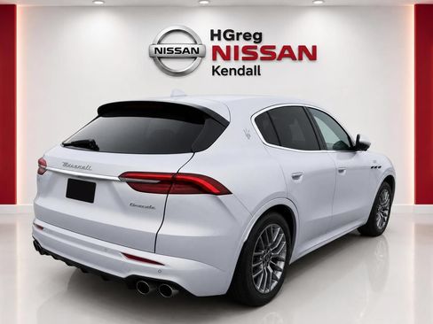 Used 2024 Maserati Grecale GT AWD/4WD image 2
