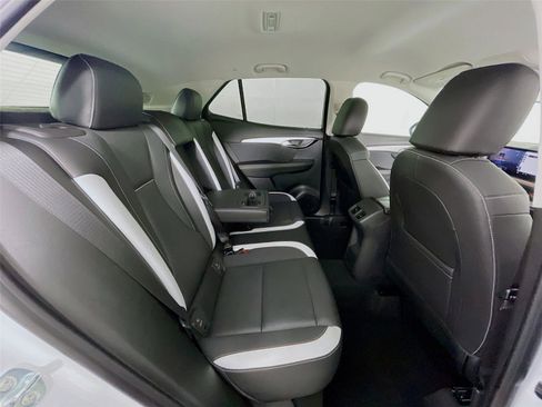 Used 2024 Buick Envision Sport Touring image 30